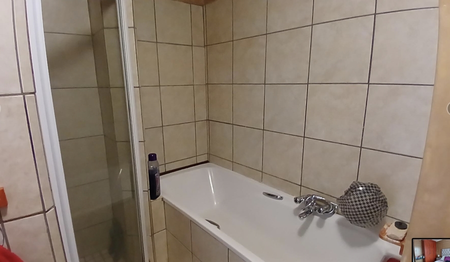 2 Bedroom Property for Sale in Ehrlich Park Free State